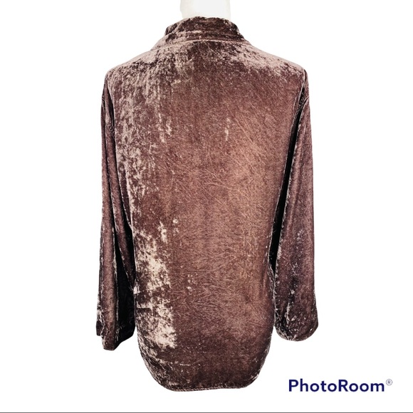 J.Jill Brown Crushed Velvet 100% Rayon High/Low Long Sleeve Button down Shirt - Picture 3 of 13